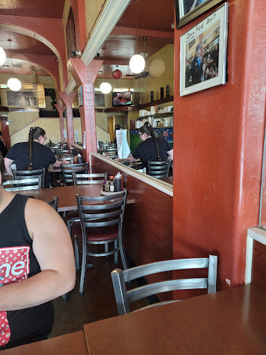 Phoenix Noodle House image