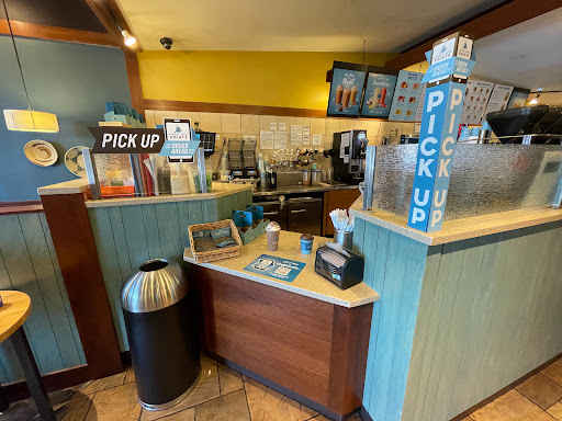 Coffee Shop «Caribou Coffee», reviews and photos, 3536 Main St NW, Coon Rapids, MN 55448, USA