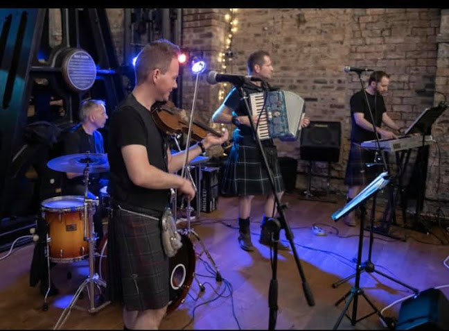 Elite Bands | Wedding Bands Scotland Open Times