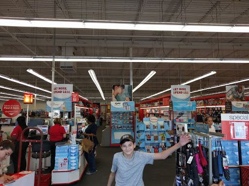 Office Supply Store «Staples», reviews and photos, 3600 N Duke St, Durham, NC 27704, USA