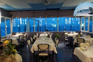 Ristorante Lo Scoglio di Anna - aperto a pranzo e cena - Specialità pesce image
