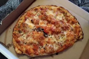 Kücknitzer Pizza u. Croqueservice image