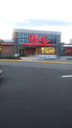 Shopping Mall «Twin City Plaza», reviews and photos, 14 McGrath Hwy, Somerville, MA 02143, USA