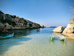 Photo de Lido Marza Monopoli entouré de montagnes