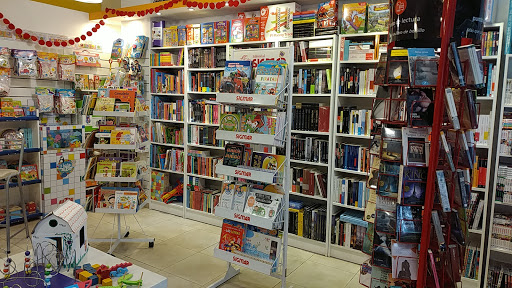 Había Una Vez... Tienda de libros y juegos