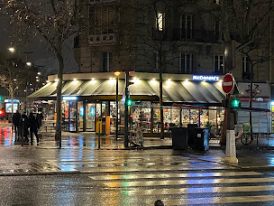 Photo n°68 de McDonald's - Paris Porte Dorée à Paris ()