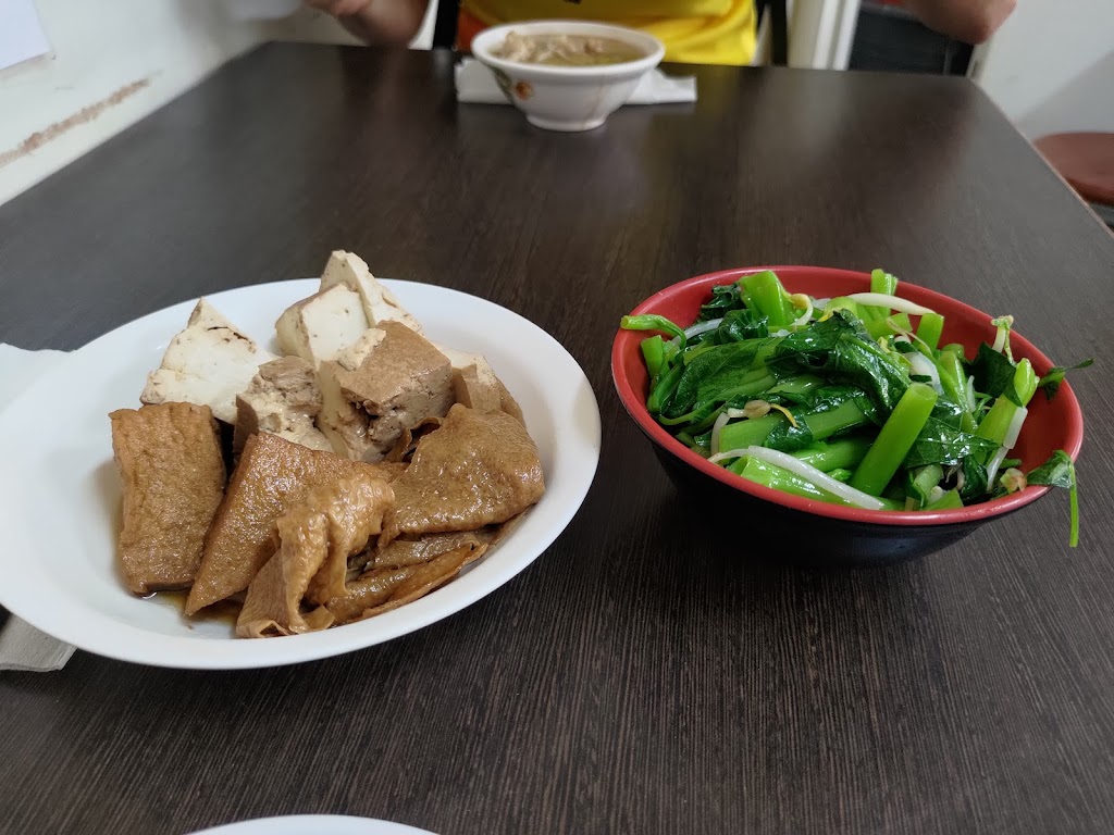 正老牌香菇肉羹(四維店) 的照片