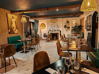 Atmosphère du Restaurant La Villa Rivera à Saint-Privat-des-Vieux - n°1