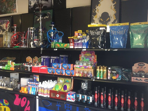 Pawn Shop «R&D PAWN AND SMOKE SHOP», reviews and photos, 942 S Delsea Dr, Vineland, NJ 08360, USA