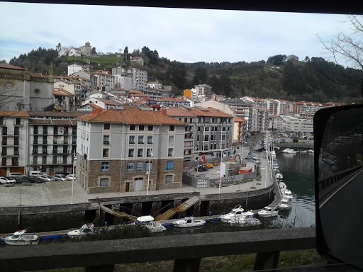 Marta Bengoetxea Ileapaindegia en Ondarroa, Vizcaya
