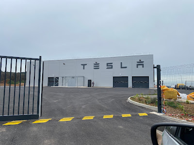 TESLA à Les Pennes-Mirabeau