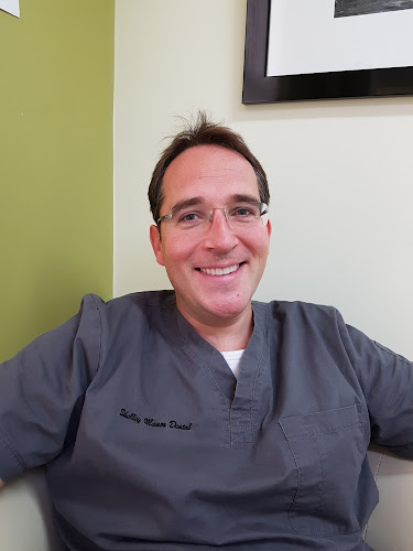Comments and reviews of Shelley Manor Dental