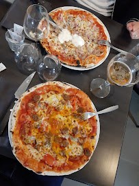 Pizza du Pizzeria Befana à Noyal-Châtillon-sur-Seiche - n°5