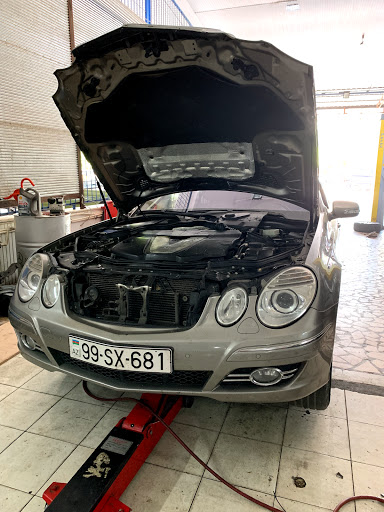 Mercedes Benz - MERSİS OTOMOTİV - Bakım Onarım Servis Yedek Parça