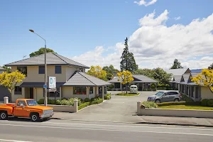 Centre Court Motel image