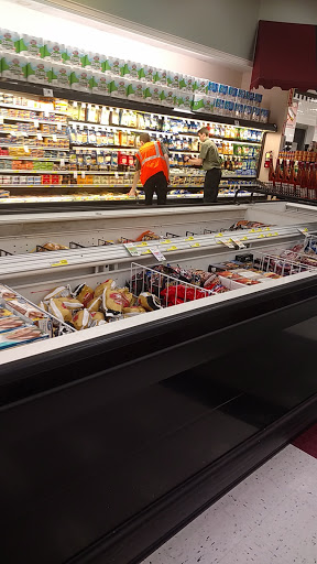 Grocery Store «Rosauers Supermarket», reviews and photos, 410 S 72nd Ave, Yakima, WA 98908, USA