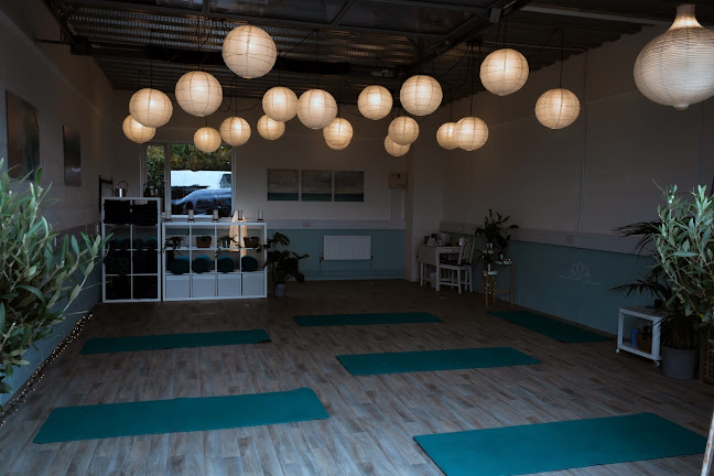 Physio Flow Yoga Studio - Yoga studio