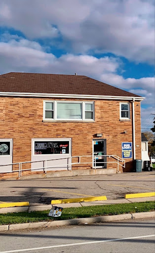 Liquor Store «Layton Beer & Liquor», reviews and photos, 2008 W Layton Ave, Milwaukee, WI 53221, USA
