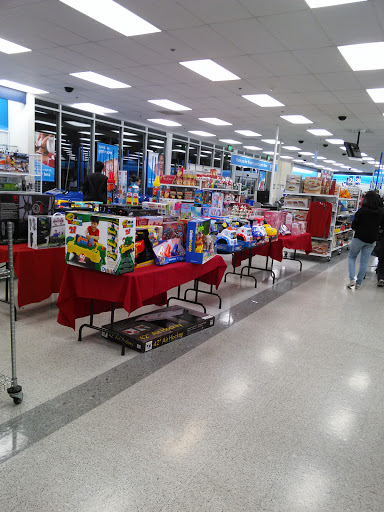 Clothing Store «Ross Dress for Less», reviews and photos, 13715 W Bell Rd, Surprise, AZ 85374, USA