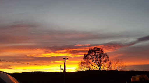 Car Dealer «J&M Automotive Sales and Service LLC», reviews and photos, 756 New Haven Rd, Naugatuck, CT 06770, USA