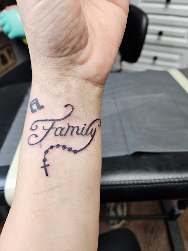 Explore woman side tattoo ideas, creative tattoo ideas in Somerdale, available at Hydravolve Studios Tattoo and Body Piercing