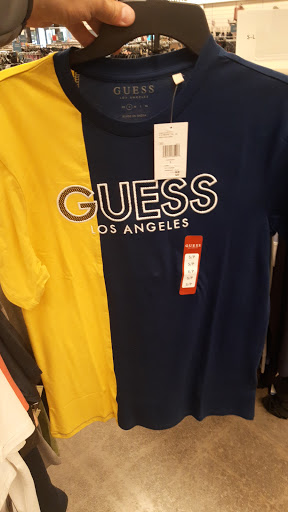 Department Store «Nordstrom Rack Legacy Village», reviews and photos, 25149 Cedar Rd, Lyndhurst, OH 44124, USA