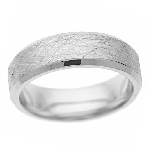 Jewelry Buyer «Bell Family Jewelers», reviews and photos, 40-21 Bell Blvd, Bayside, NY 11361, USA