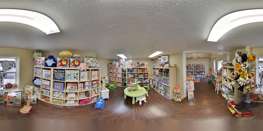 Toy Store «Wily Owl Toy Store», reviews and photos, 133 N Woodland Blvd, DeLand, FL 32720, USA