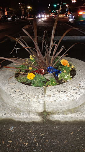 Park «Mill Ends Park», reviews and photos, 56 SW Taylor St, Portland, OR 97204, USA