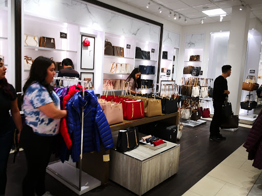 Fashion Accessories Store «Michael Kors», reviews and photos, 100 Citadel Dr #456, Commerce, CA 90040, USA