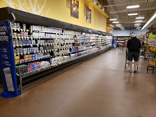 Grocery Store «Kroger», reviews and photos, 108 W Highland Rd, Howell, MI 48843, USA