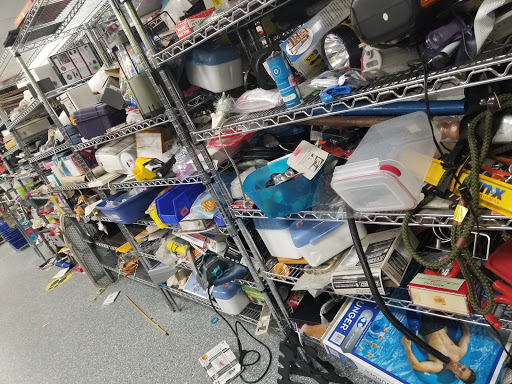 Thrift Store «Goodwill Store and Donation Center - Madison West», reviews and photos, 4530 Verona Rd, Madison, WI 53711, USA