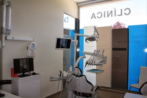 CLINICA DENTAL BEATRIZ RIESCO en Salamanca, Salamanca