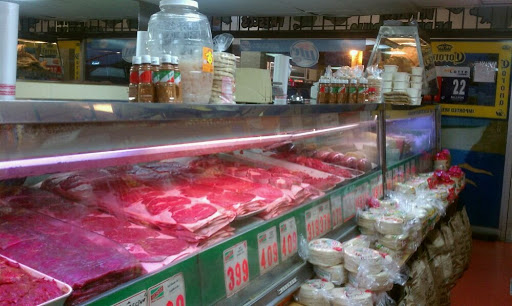 El Faro Meat Market