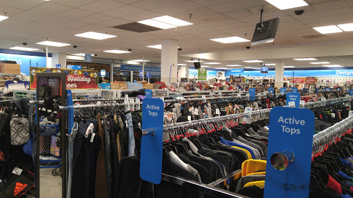 Clothing Store «Ross Dress for Less», reviews and photos, 3450 Village Dr, Castro Valley, CA 94546, USA