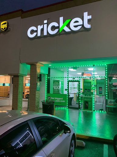 Cricket Wireless Authorized Retailer, 620 E Hwy 50, Clermont, FL 34711, USA, 