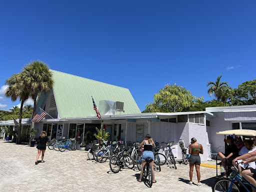 Department Store «Sporty Seahorse Shop», reviews and photos, 362 Periwinkle Way # 7, Sanibel, FL 33957, USA