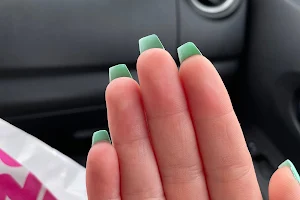 Cute Nails image