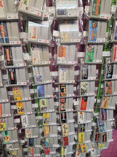 Video Game Store «Pink Gorilla University District», reviews and photos, 4341 University Way NE, Seattle, WA 98105, USA