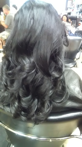 Beauty Salon «Corona Beauty Salon 