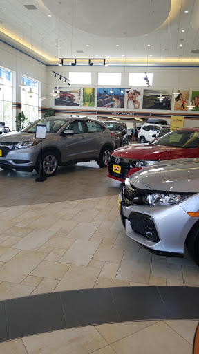 Honda Dealer «Luther Hopkins Honda», reviews and photos, 250 5th Ave S, Hopkins, MN 55343, USA