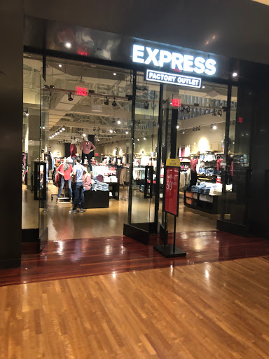 Outlet Store «Express Factory Outlet», reviews and photos, 3000 Grapevine Mills Pkwy, Grapevine, TX 76051, USA