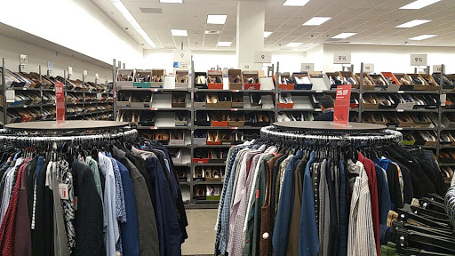 Department Store «Nordstrom Rack White Plains», reviews and photos, 3 City Pl, White Plains, NY 10601, USA