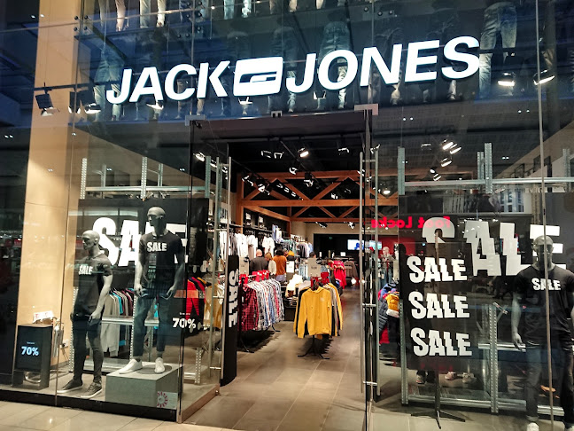 Comments and reviews of JACK & JONES