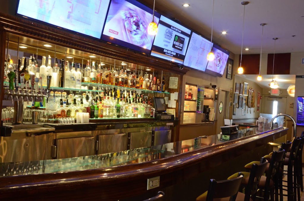 Bailey's Restaurant & Bar 60477