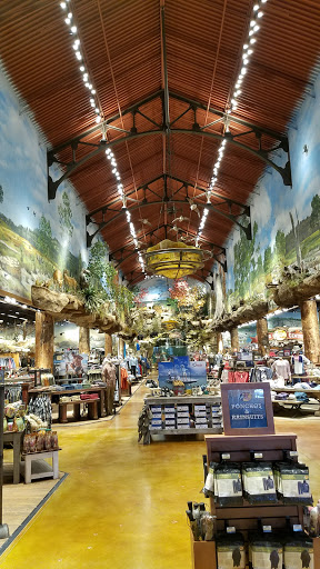 Sporting Goods Store «Bass Pro Shops», reviews and photos, 200 Bass Pro Dr, Round Rock, TX 78665, USA