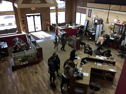 Tattoo Shop «Vanity Tattoo», reviews and photos, 28 S Western Ave, Carpentersville, IL 60110, USA