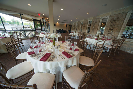 Florist «Mangel Florist», reviews and photos, 140 E Walton Pl, Chicago, IL 60611, USA