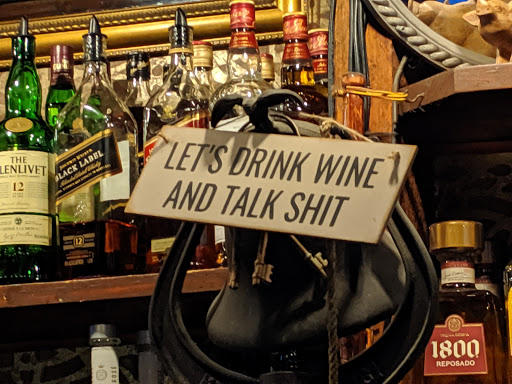 Bar & Grill «J T Maxies», reviews and photos, 240 Wolf Rd, Albany, NY 12205, USA