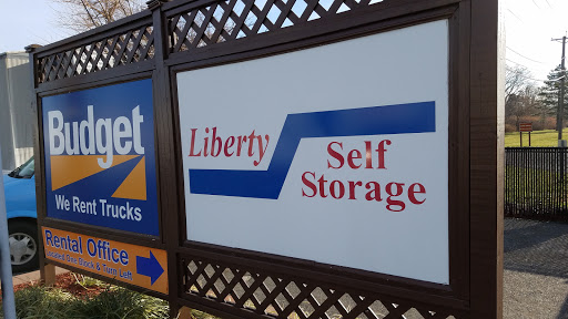 Storage Facility «Liberty Self Storage Jersey City», reviews and photos, 302 Morris Pesin Dr, Jersey City, NJ 07305, USA